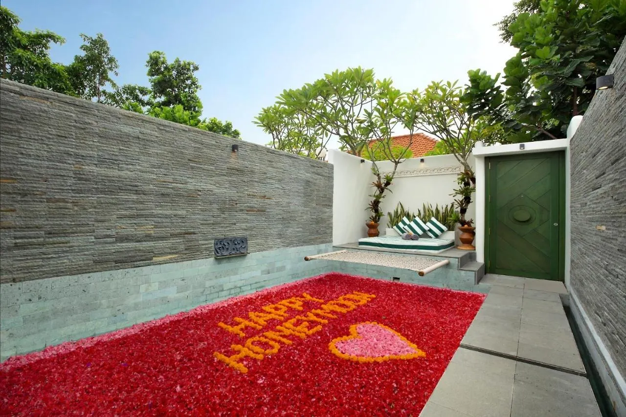 Kerobokan Monolocale Luxury Resort & Spa Seminyak By Ini Vie Hospitality 5*,  אינדונזיה